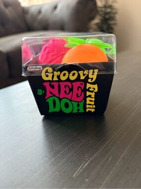 Needoh Groovy Fruit Basket